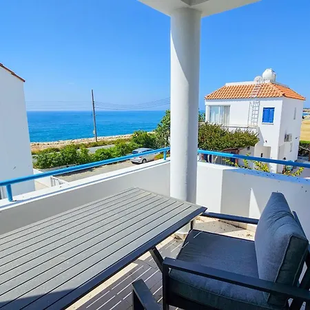 Seaview Sanctuary House בית נופש לרנקה