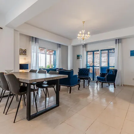 Seaview Sanctuary House * Larnaca