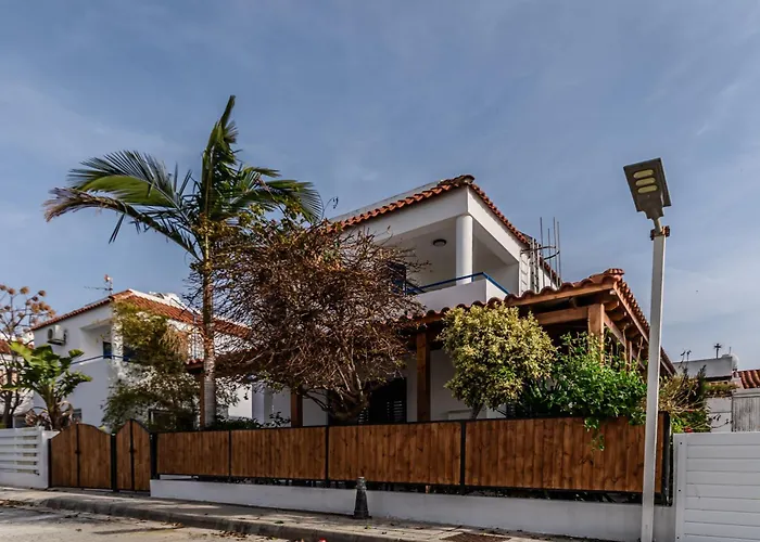 Seaview Sanctuary House Σπίτι διακοπών Λάρνακα